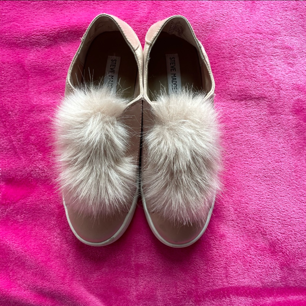 Steve Madden Fluffy Pink Loafers